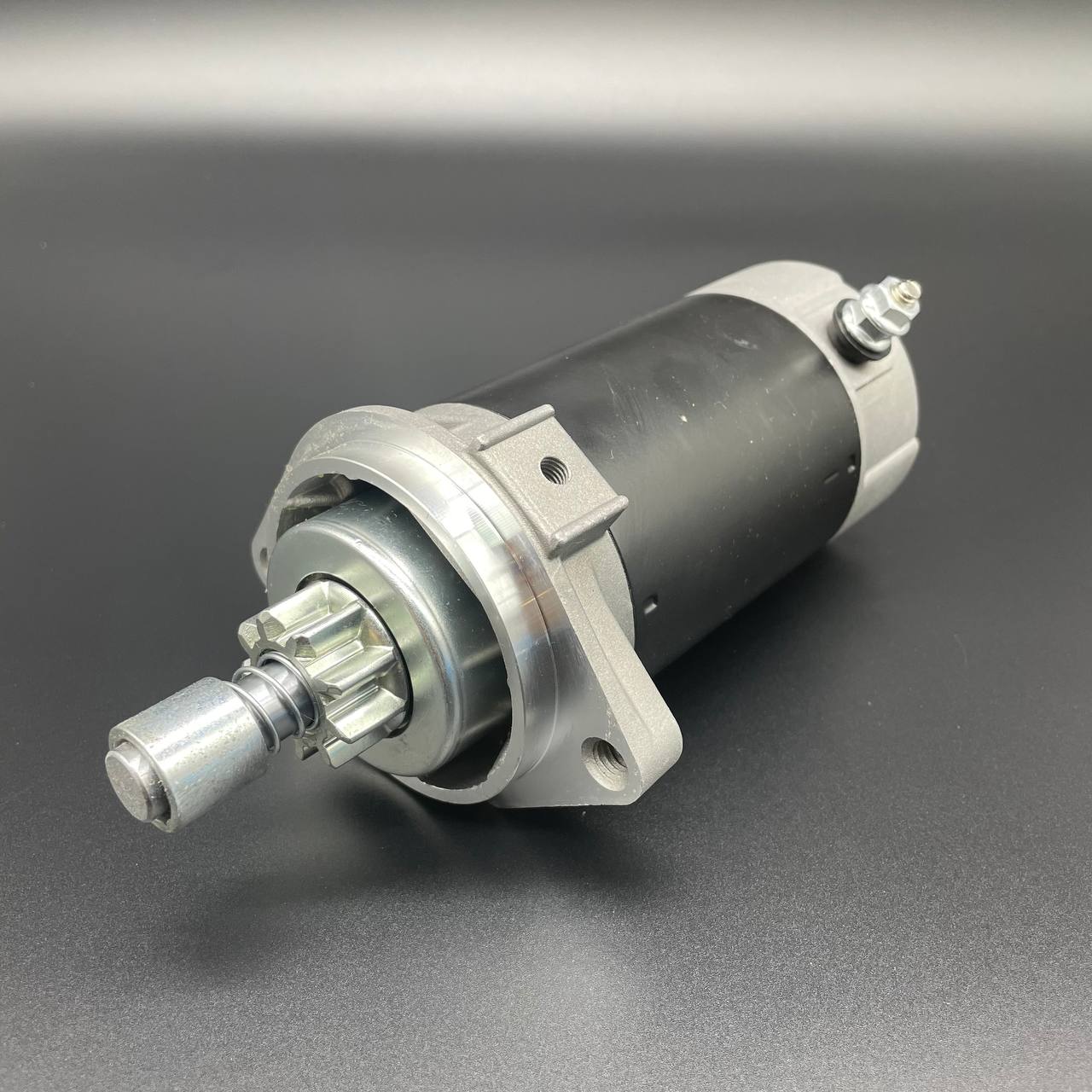 photo5292251972373688763