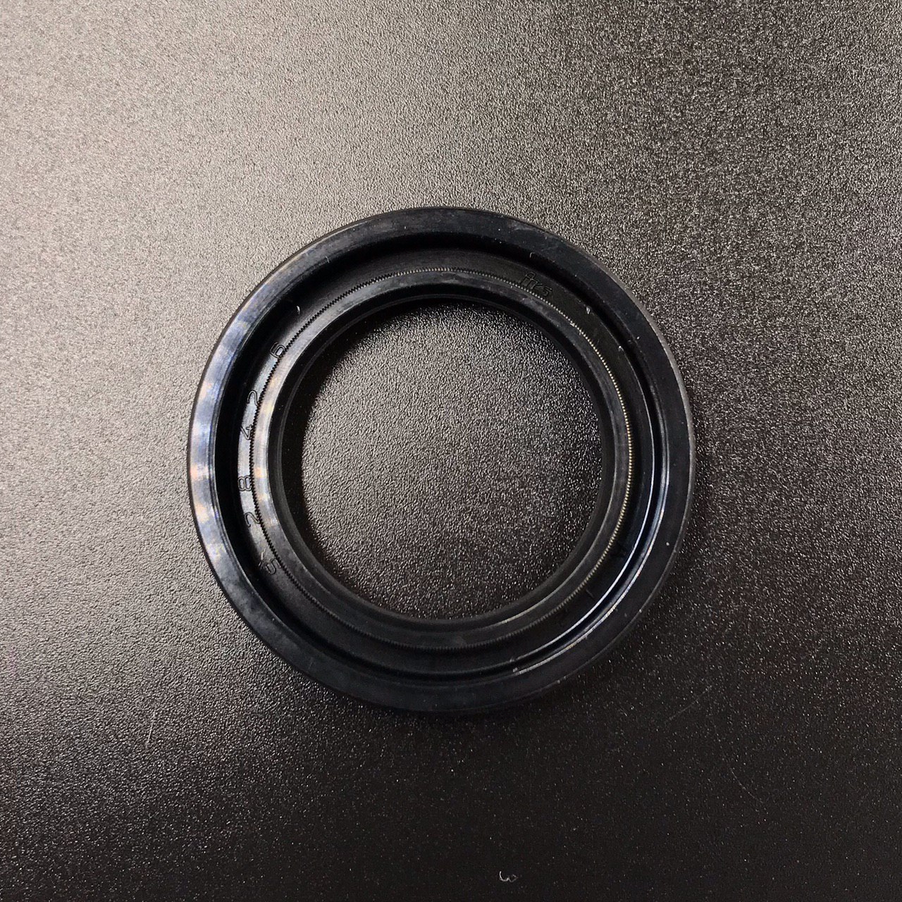 photo5316907339510557965