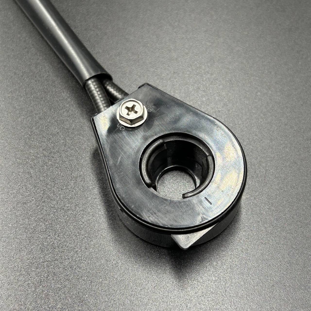 8BCE292F-701F-4767-AC33-23AF9D968964