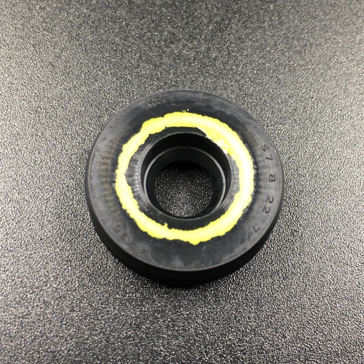 photo5208752460905164767