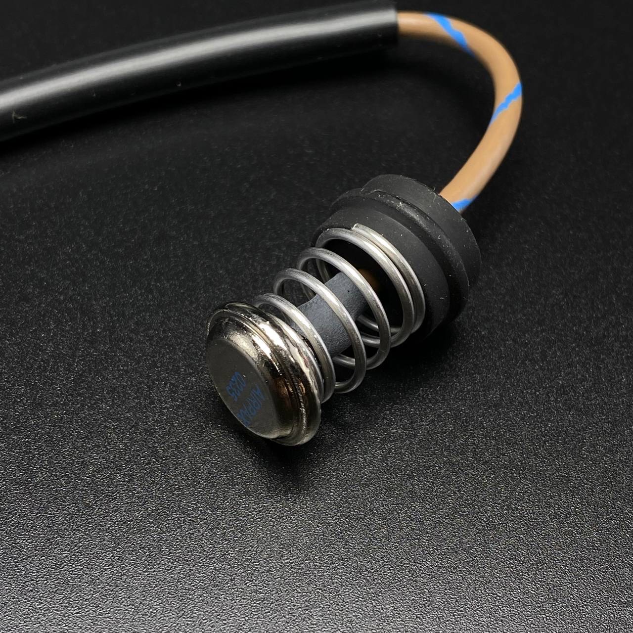 47F1498D-3A58-40DD-8837-BC2E77FDEB44