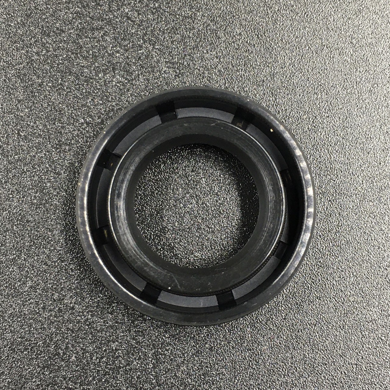 photo5368436703565557406