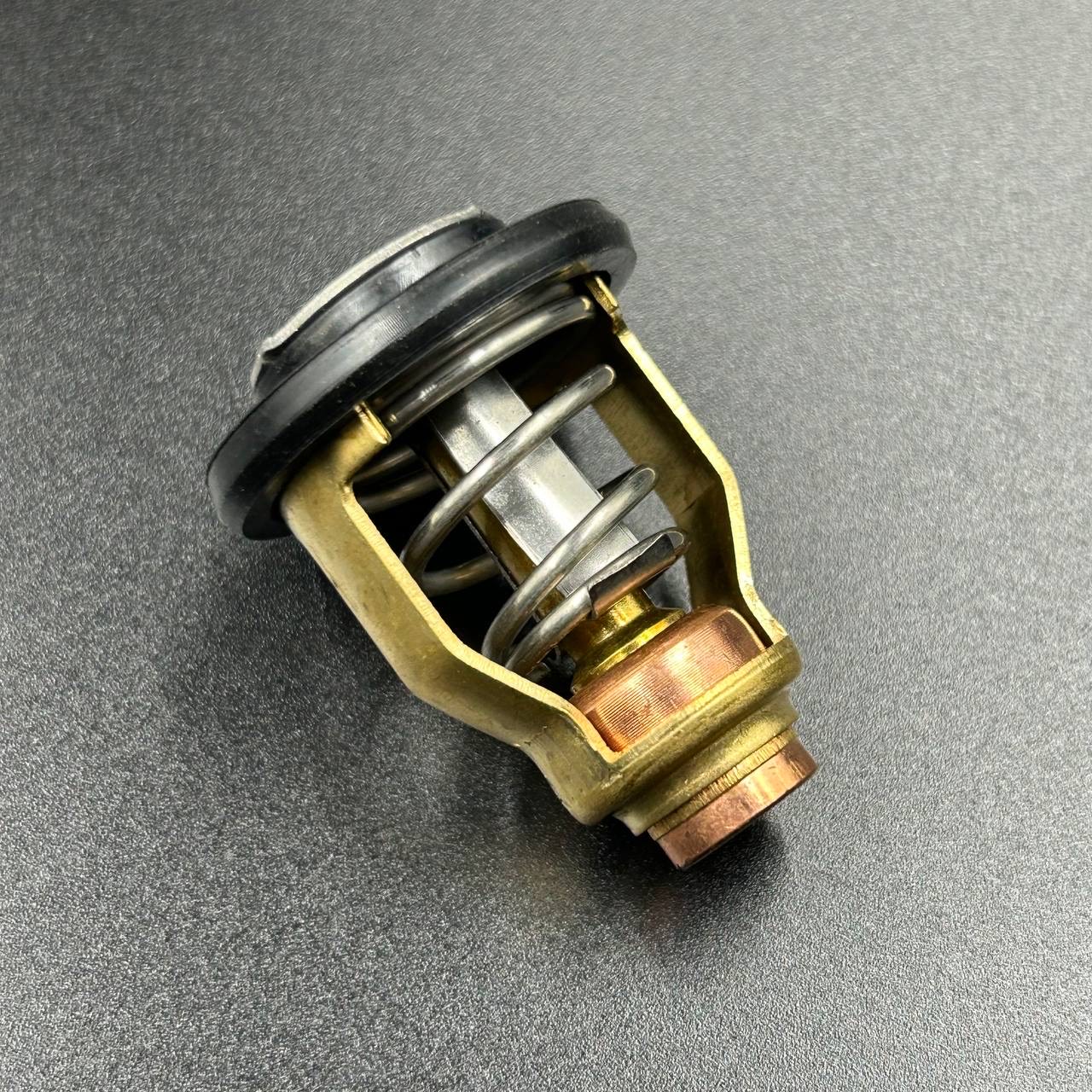 E985BFF8-C48B-44FB-842B-84923EDF01C9