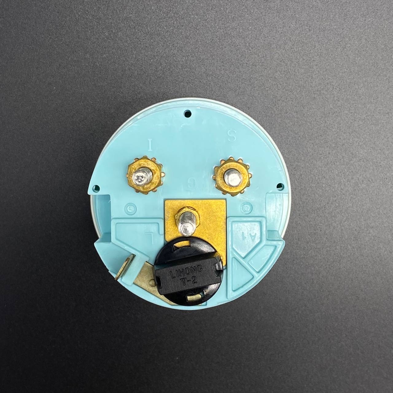 2FE9F400-B5A3-426A-A1B3-21A5157726D4