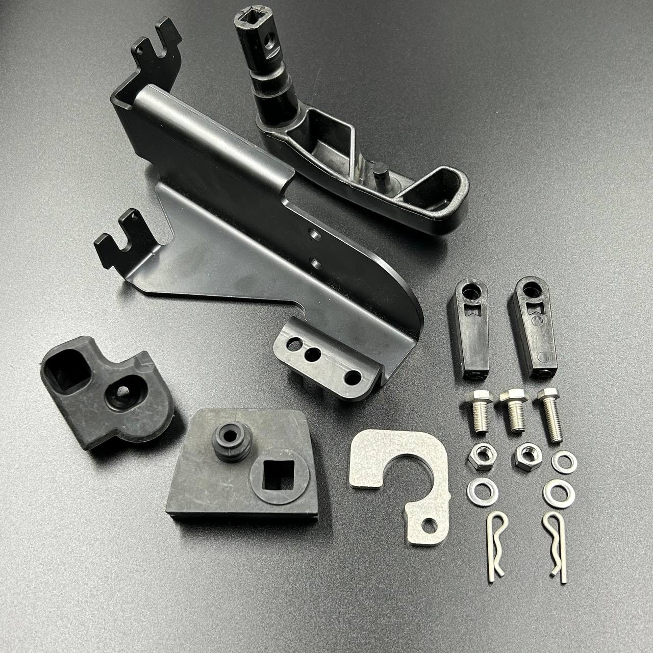 2A60B43F-228B-4E7B-889F-6647E9F7A4B5