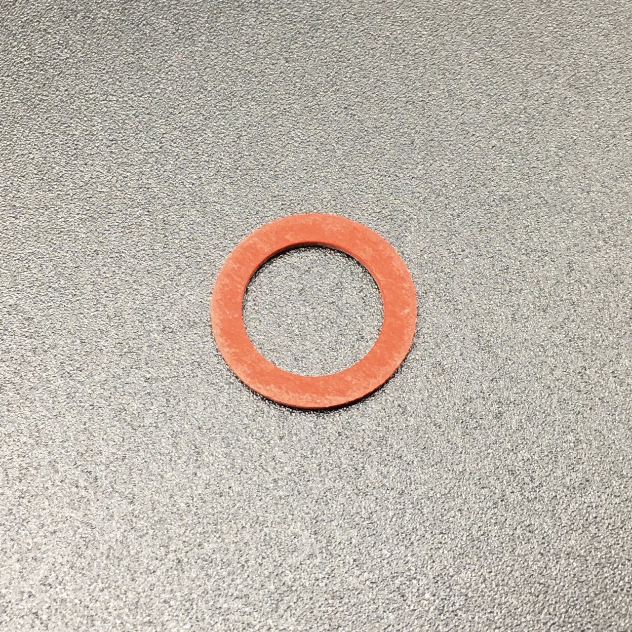 photo5249477851906946140