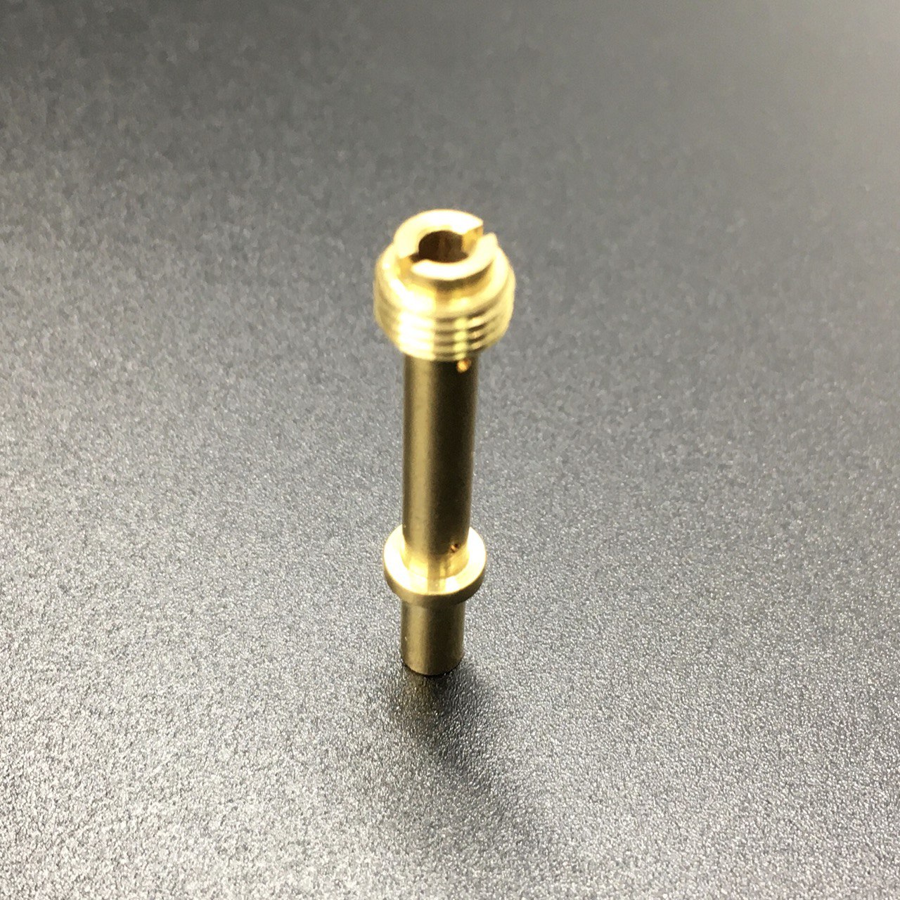 photo5341573087583383731