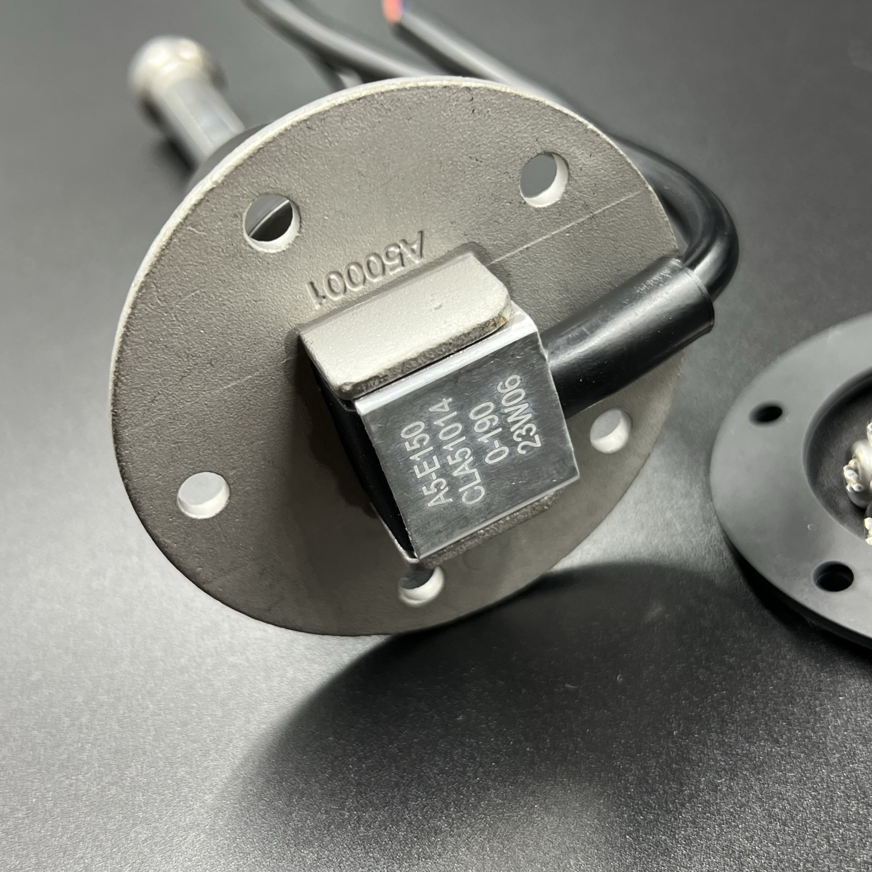 938e6922-68bd-4476-8ddb-c578e596f59e