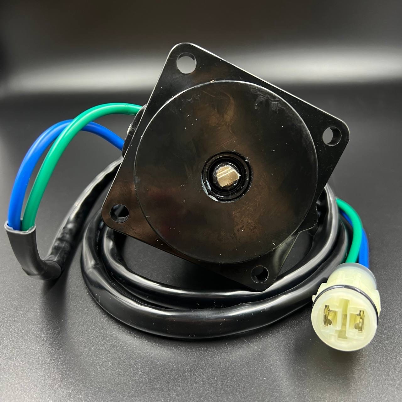 5EFB4C0C-C00E-4956-8FB8-45513B7B55FD