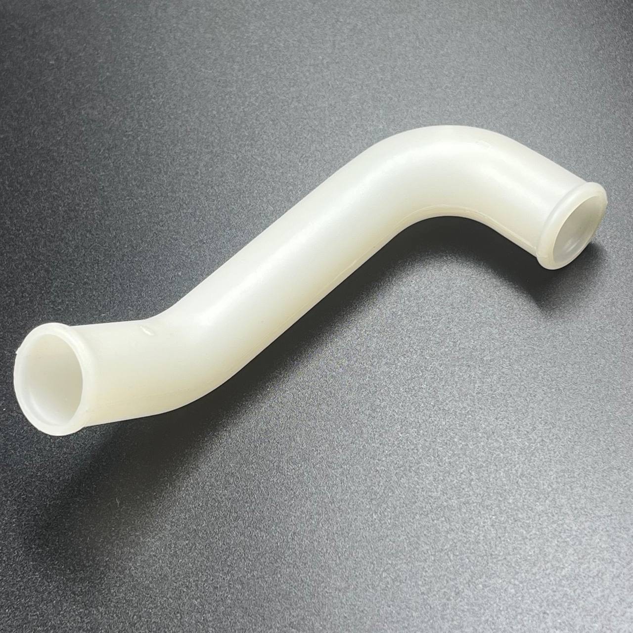 B69E09F7-9F7F-4C4A-A960-738B38A309DD