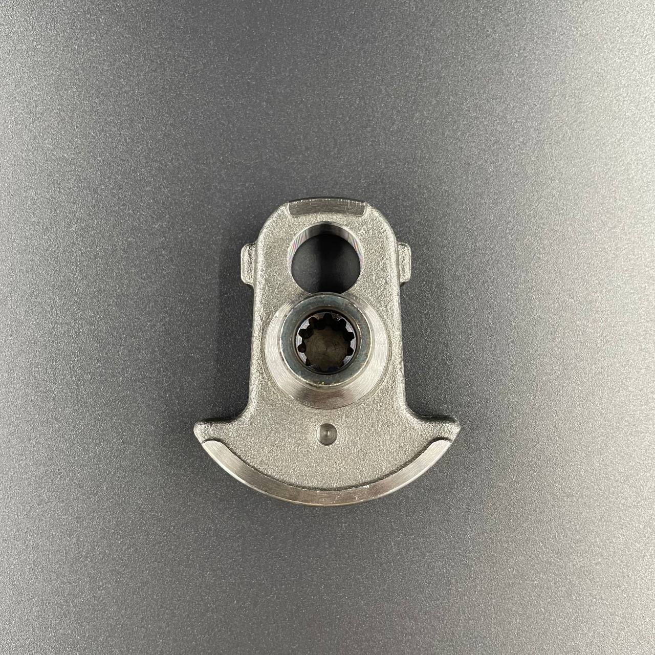 photo_5291800854778750605_y