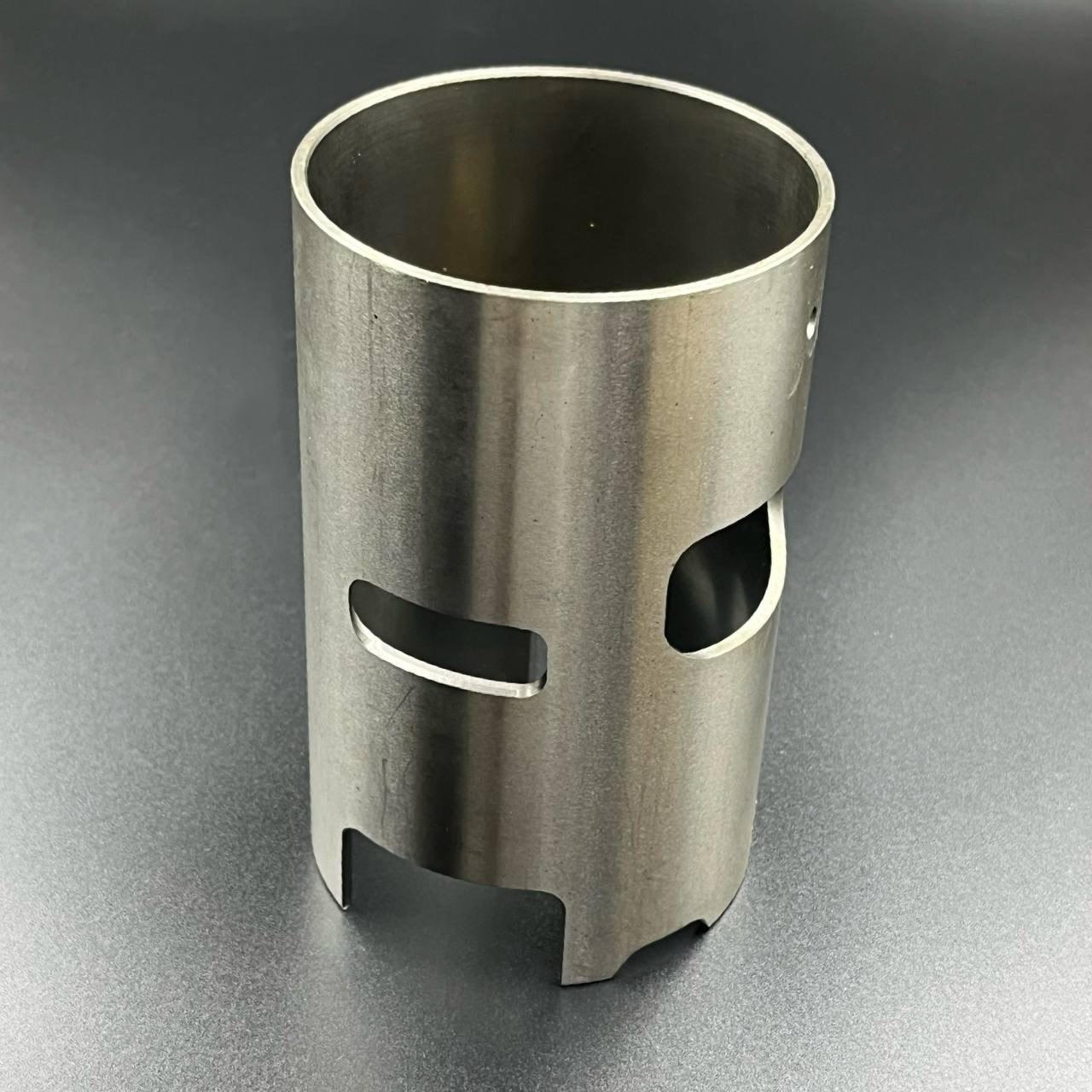 AE2EA84E-EDCB-4DA3-B2B2-C0E696275A43