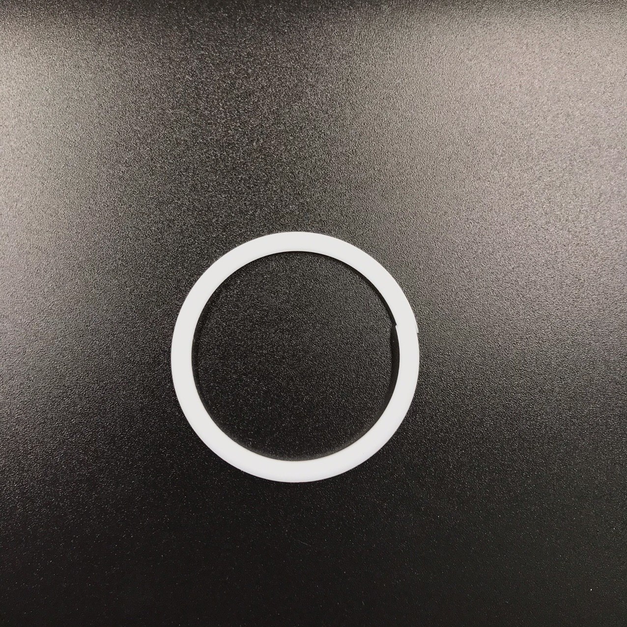 photo5303250859632733520