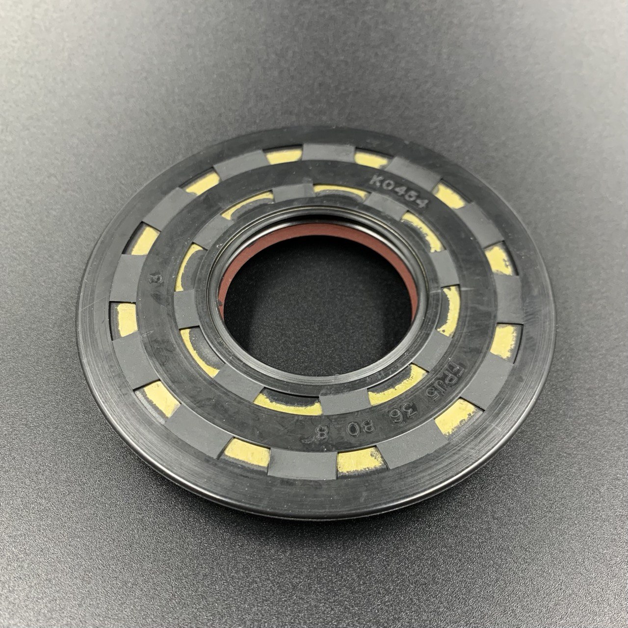 photo5226759098408743578