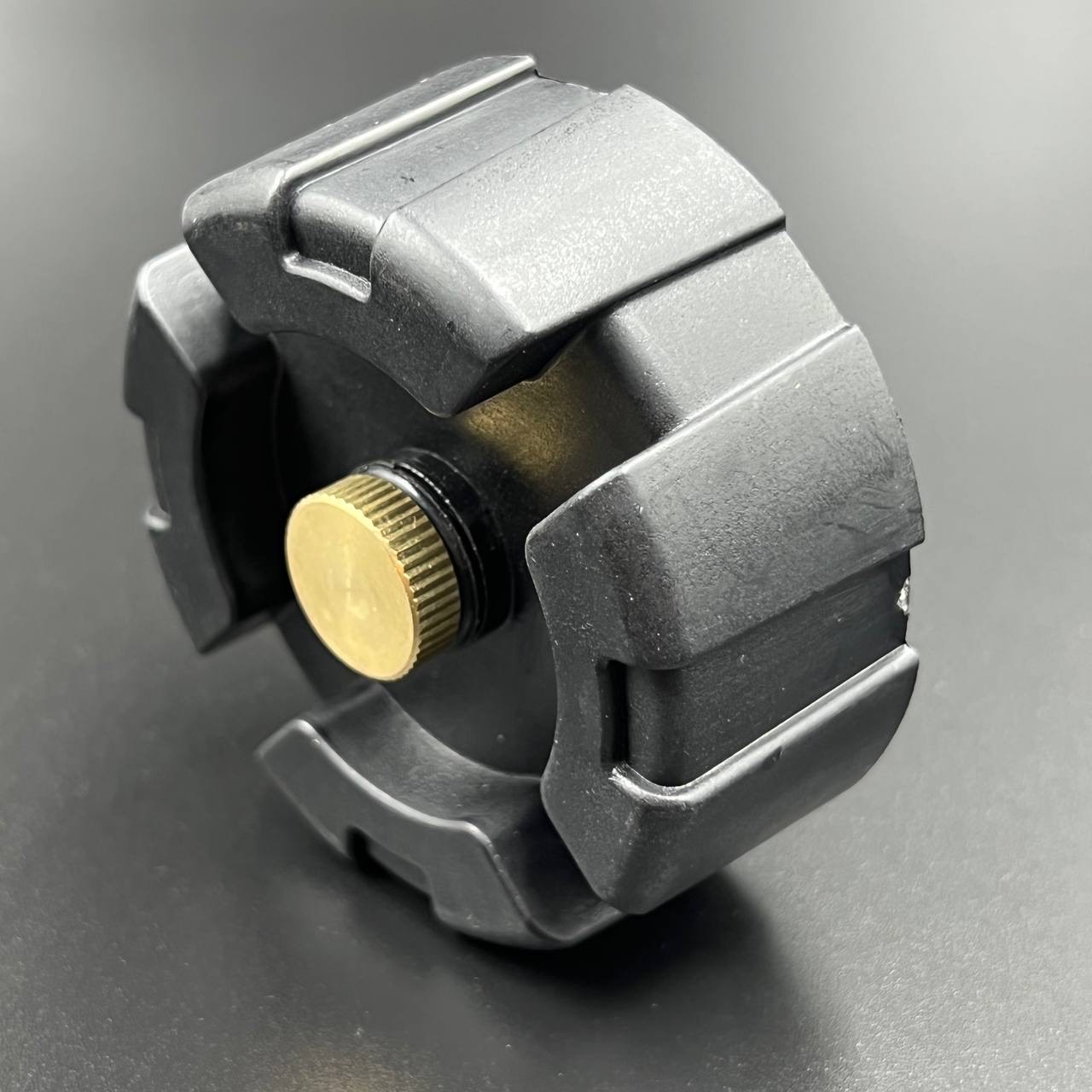 E40CB656-0EAD-4B2D-AB58-8385589F9285