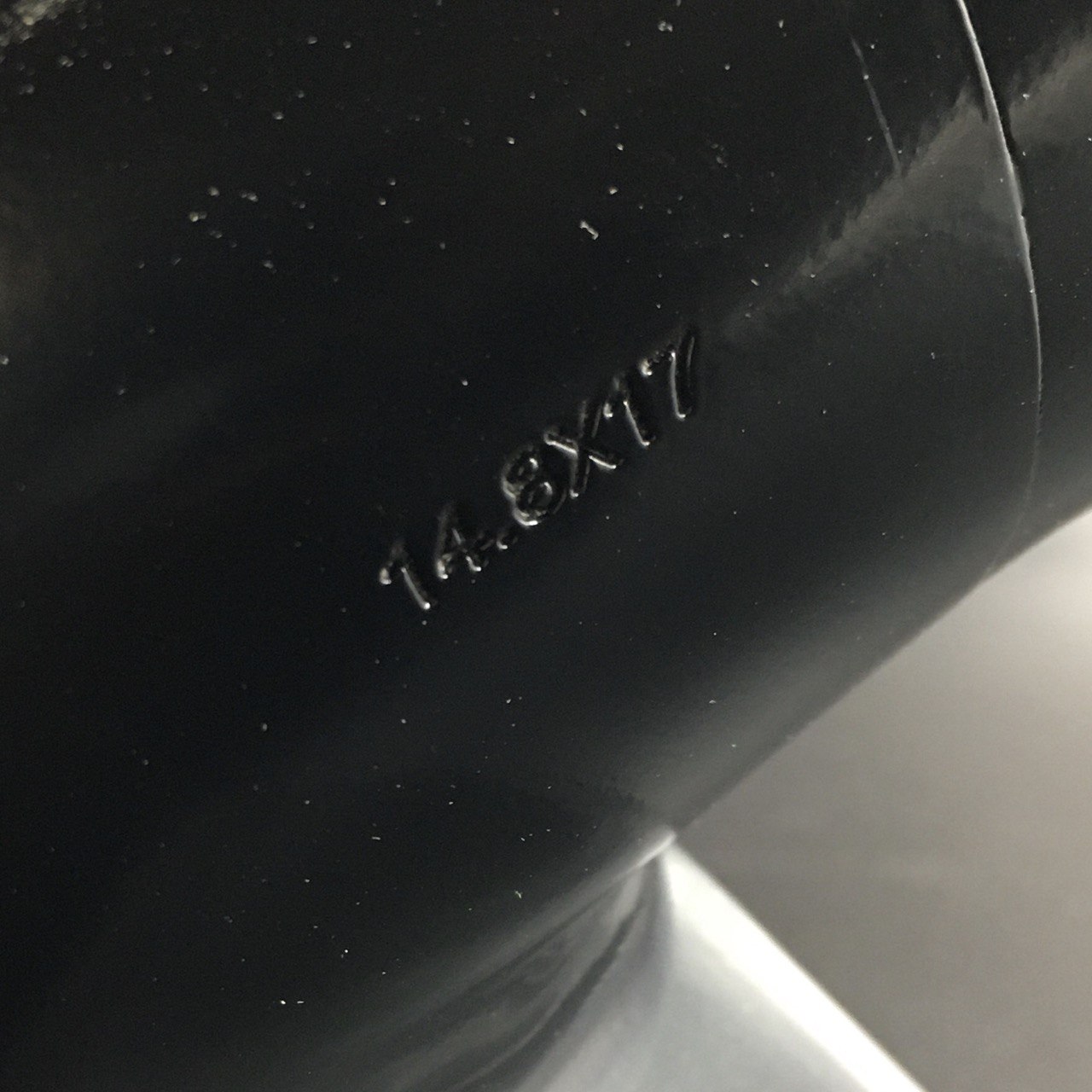 photo5222096958653575163