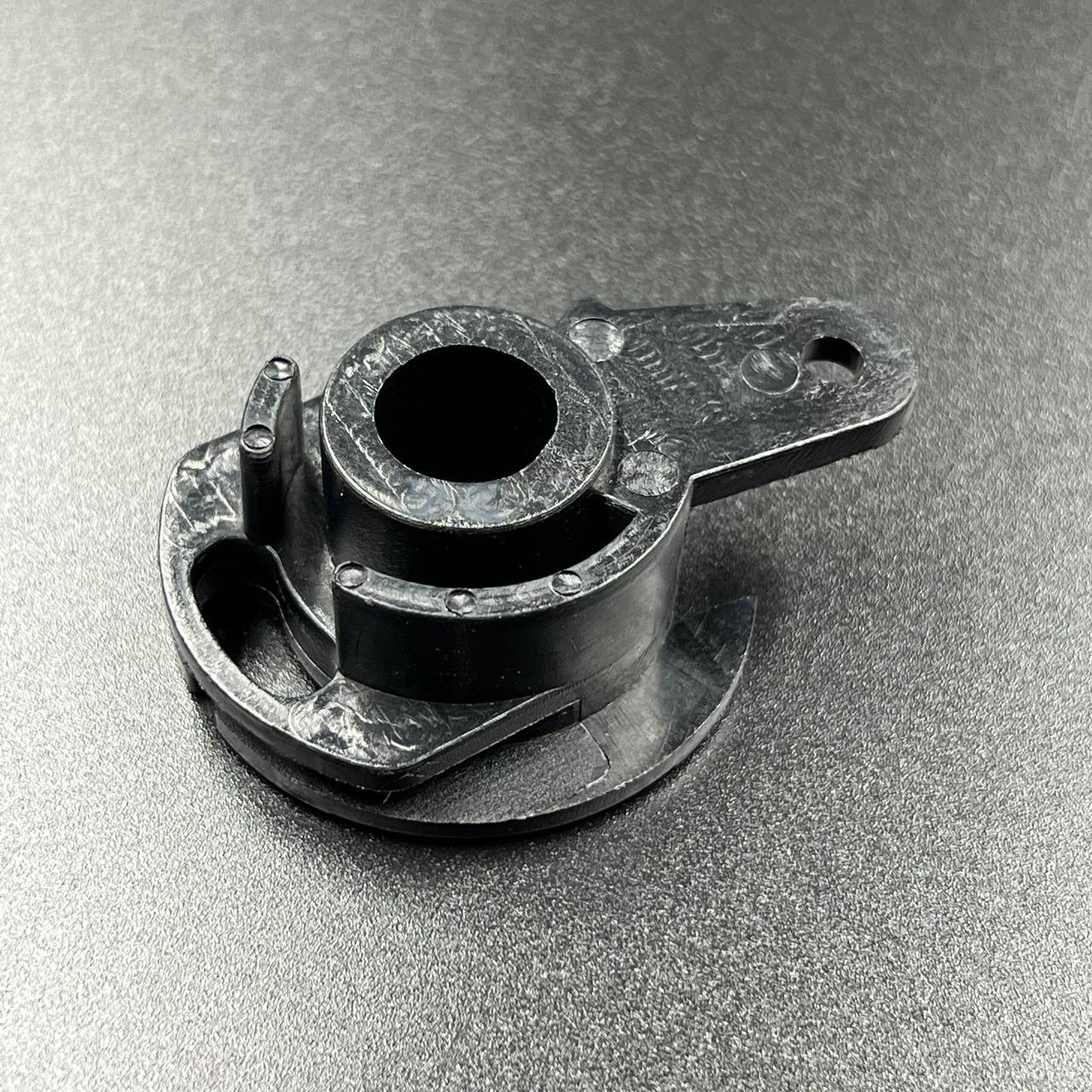 DA9B7D57-6A9B-4708-9327-7308F2C01816