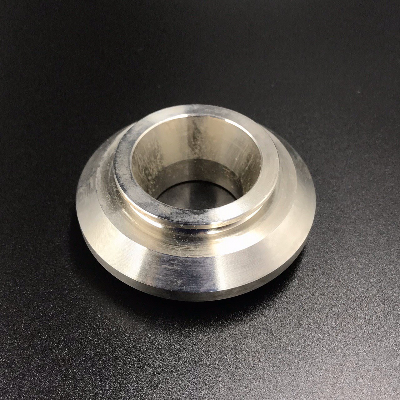 photo5303345099805142750