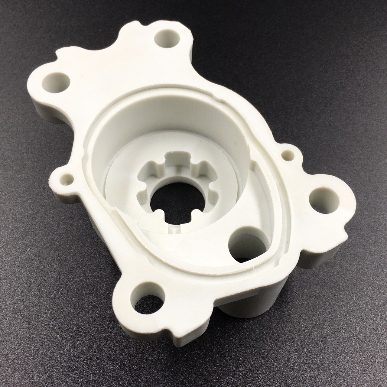 photo5328009211495427893