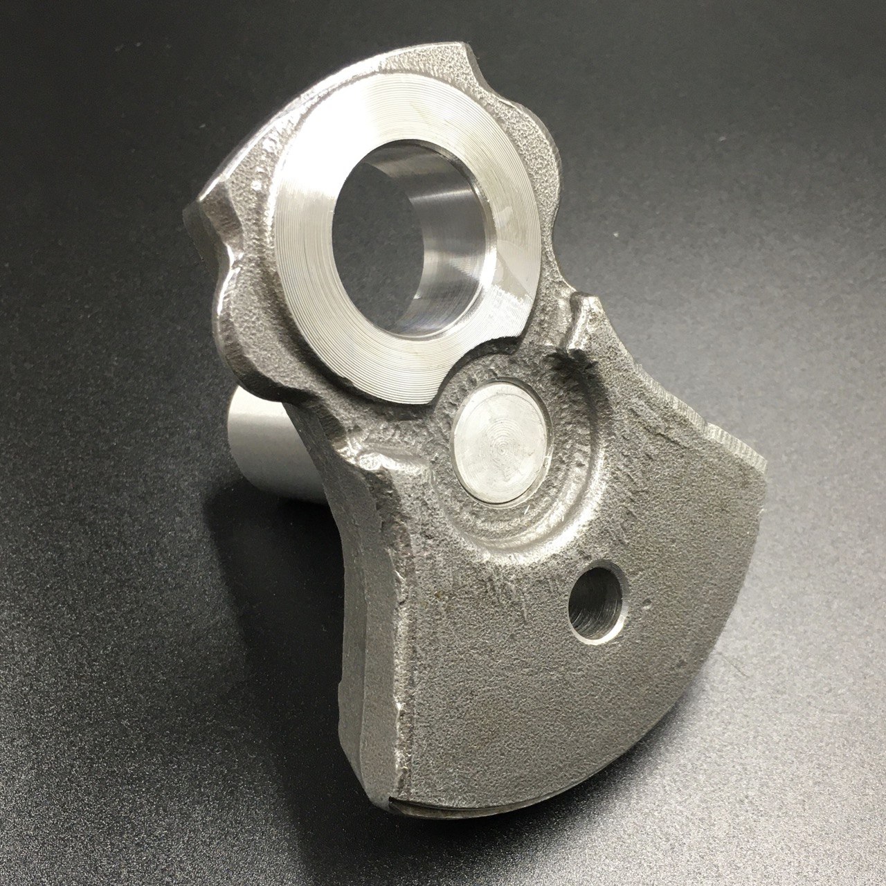 photo5325757411681742298