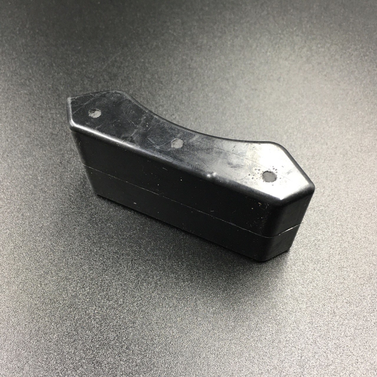 photo5449372484630588842