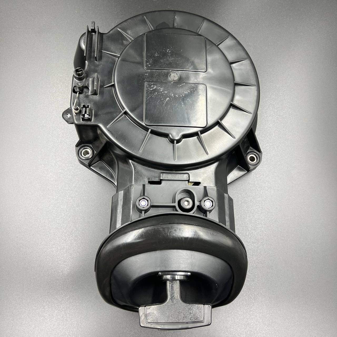 3AB6B4E0-3864-403F-BE60-6902F7221C84