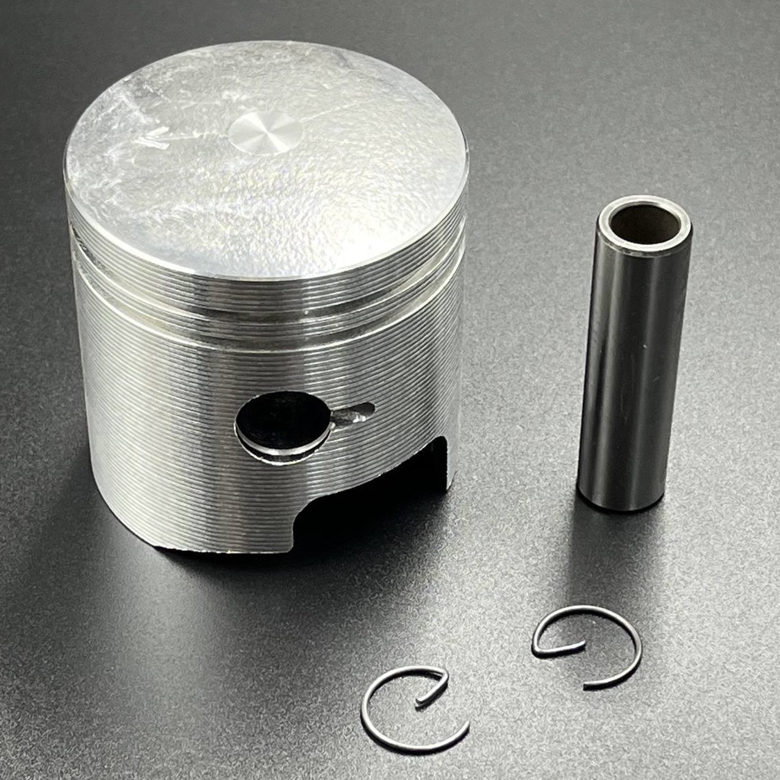 9F9396CC-9A51-46EF-998D-1E0A69F3B41E