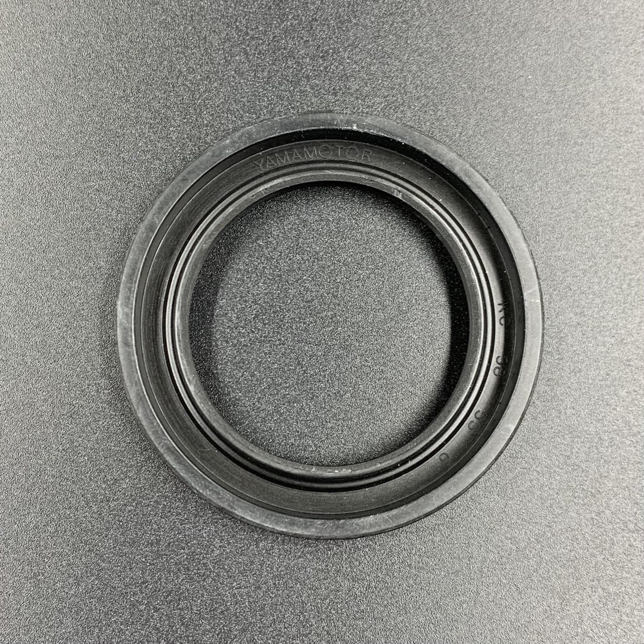 photo5226759098408743535