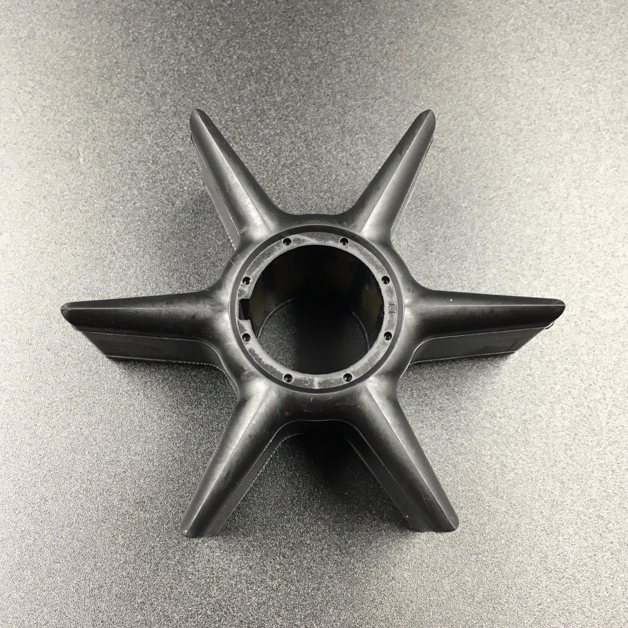 photo5462924240320834839