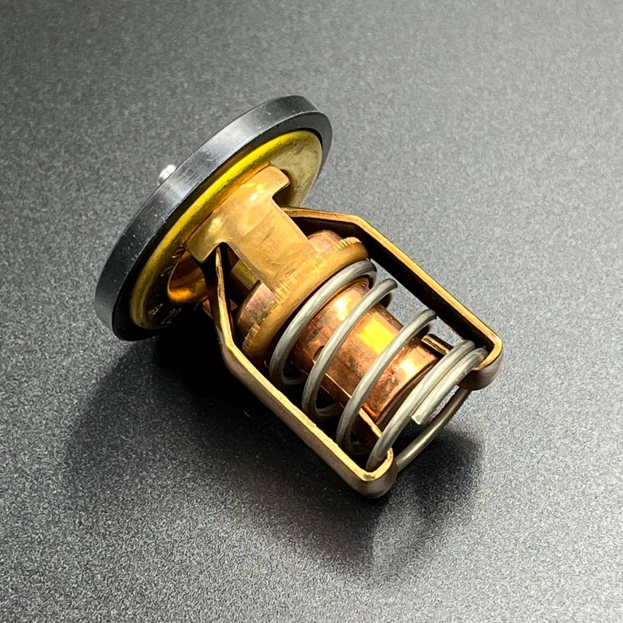 0948D64D-6B05-472C-94CA-77429E43C0E6