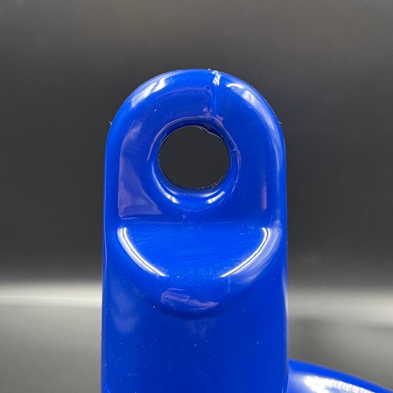 3896E542-9C28-451D-B867-85812EFFAF60