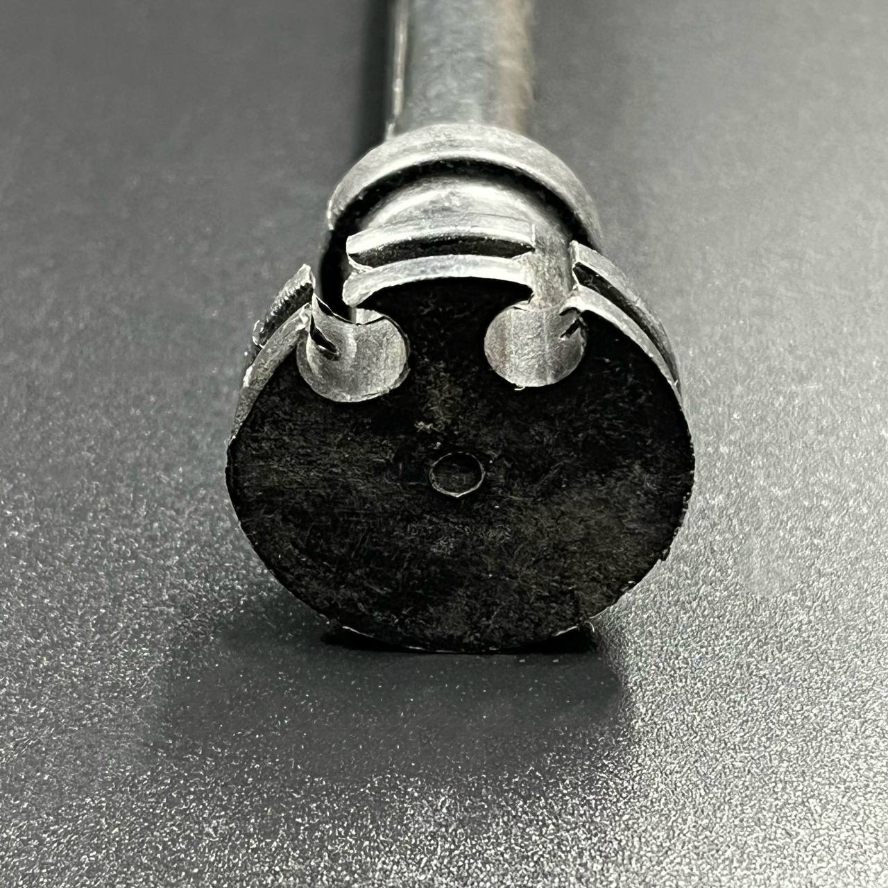 ACEC3F8D-ECF9-4B67-B7F4-D777F67358C6