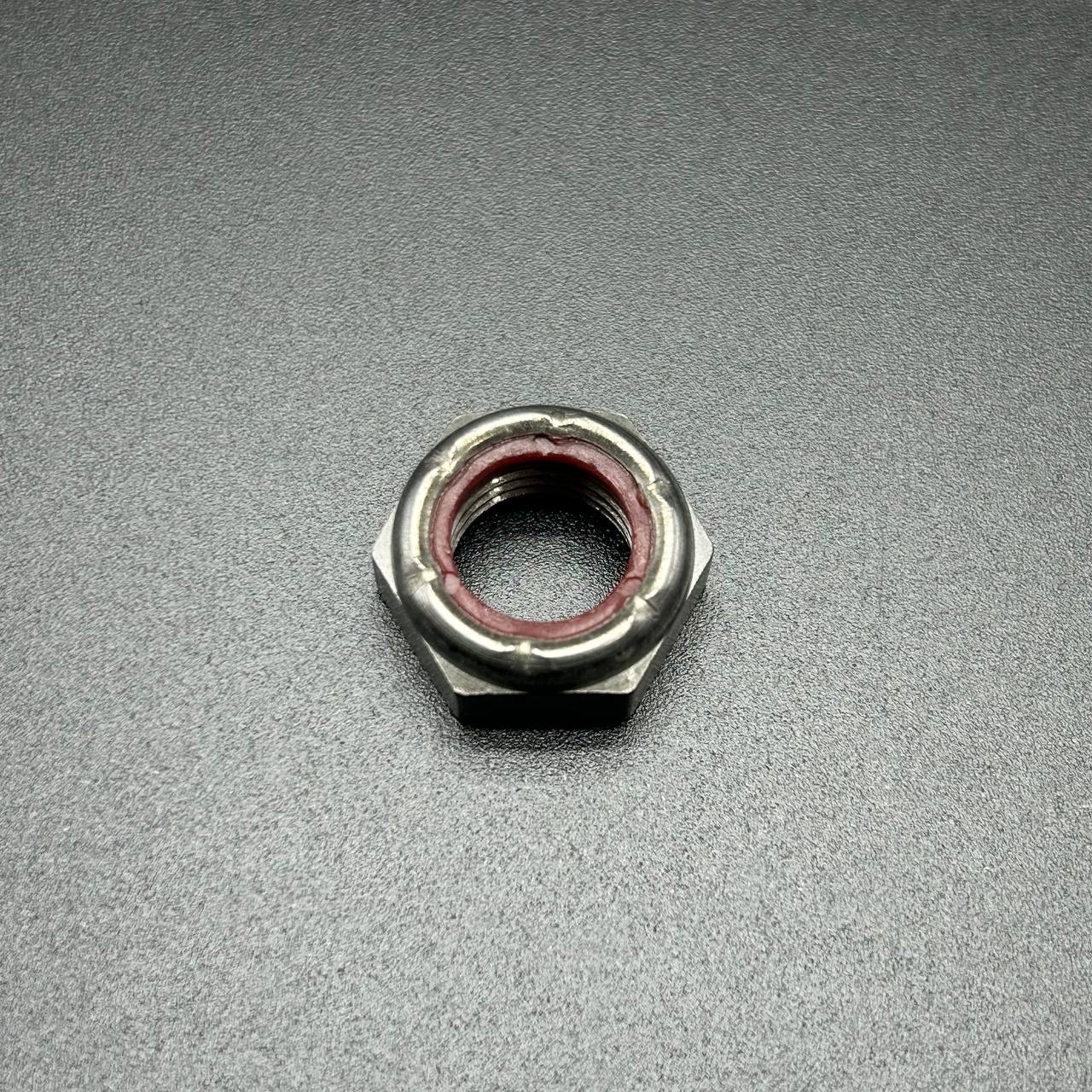 27B8492F-6BE6-459B-AFC6-4E5006897456