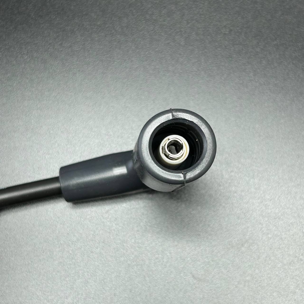 AAC00318-0910-4F2B-B06D-6672F88E9E32