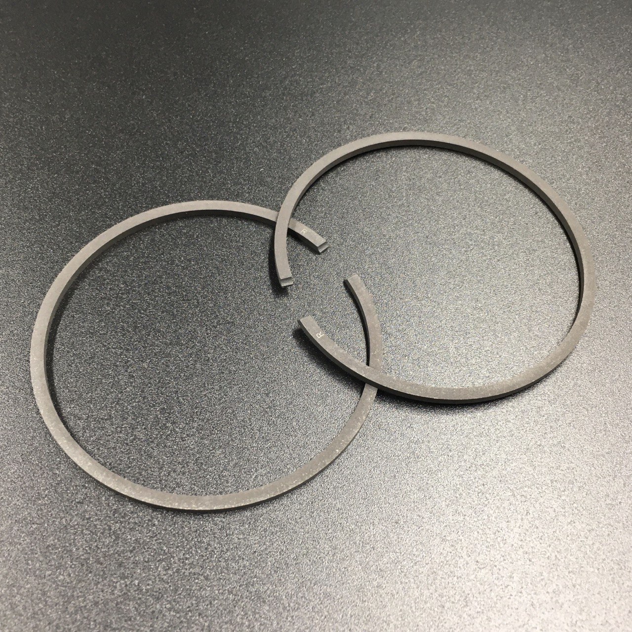 photo5249463781594082925