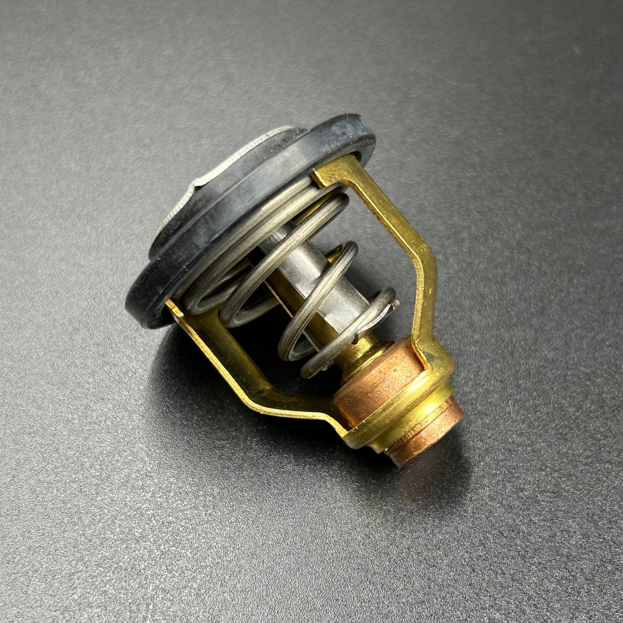 E027DDB6-F854-40D4-B34C-670154059993