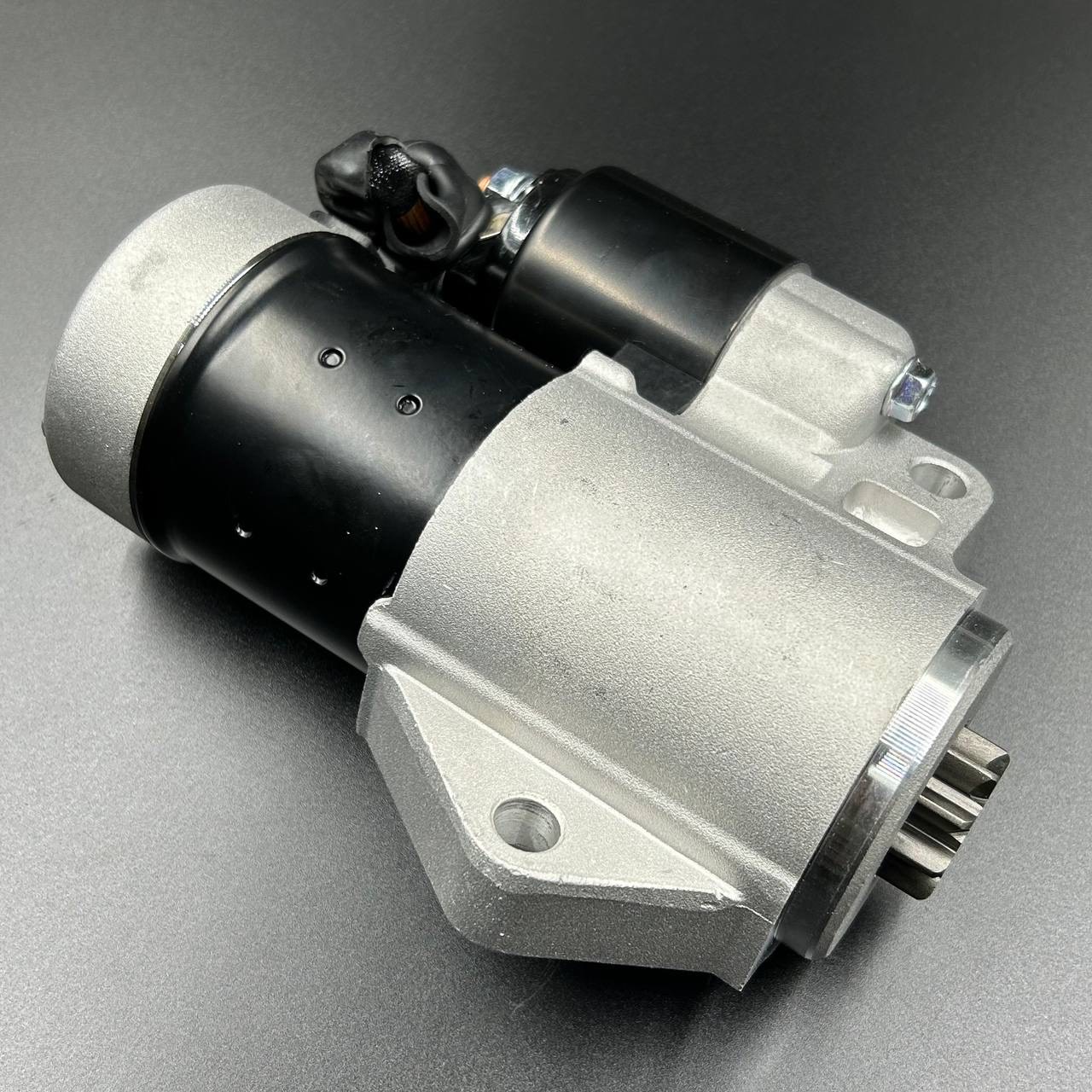 2EF2FAF2-A34B-40E3-828B-87635D68C103