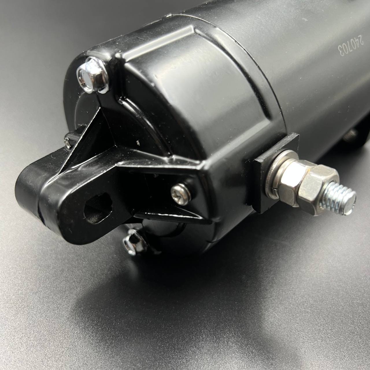 206AA01B-E7BE-457E-9B77-0A5F04807938