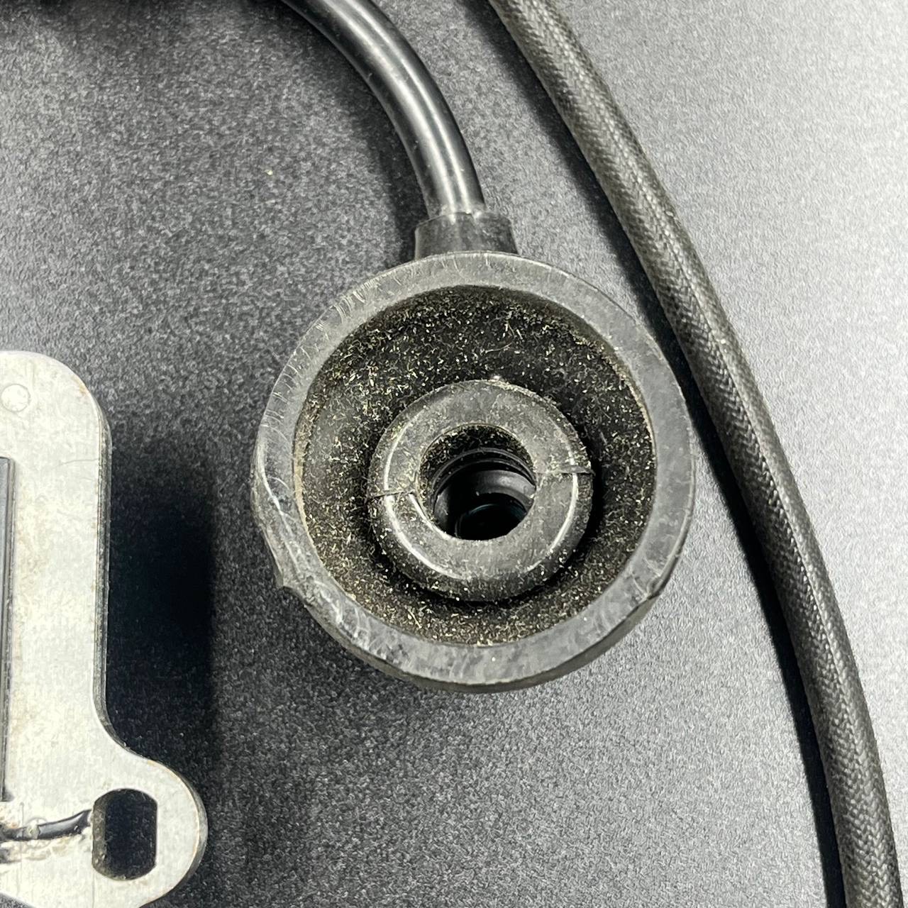 4FBC28FE-D0B1-4FA9-A989-60F926B0B7DF