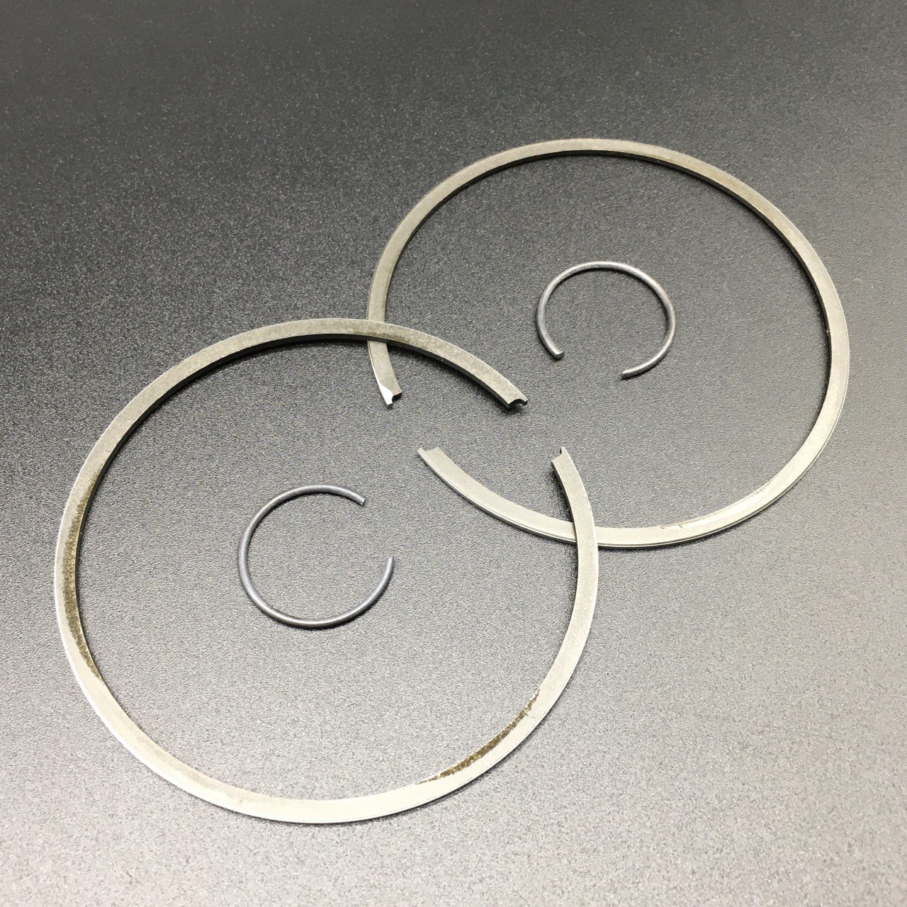 photo5271878704810799307