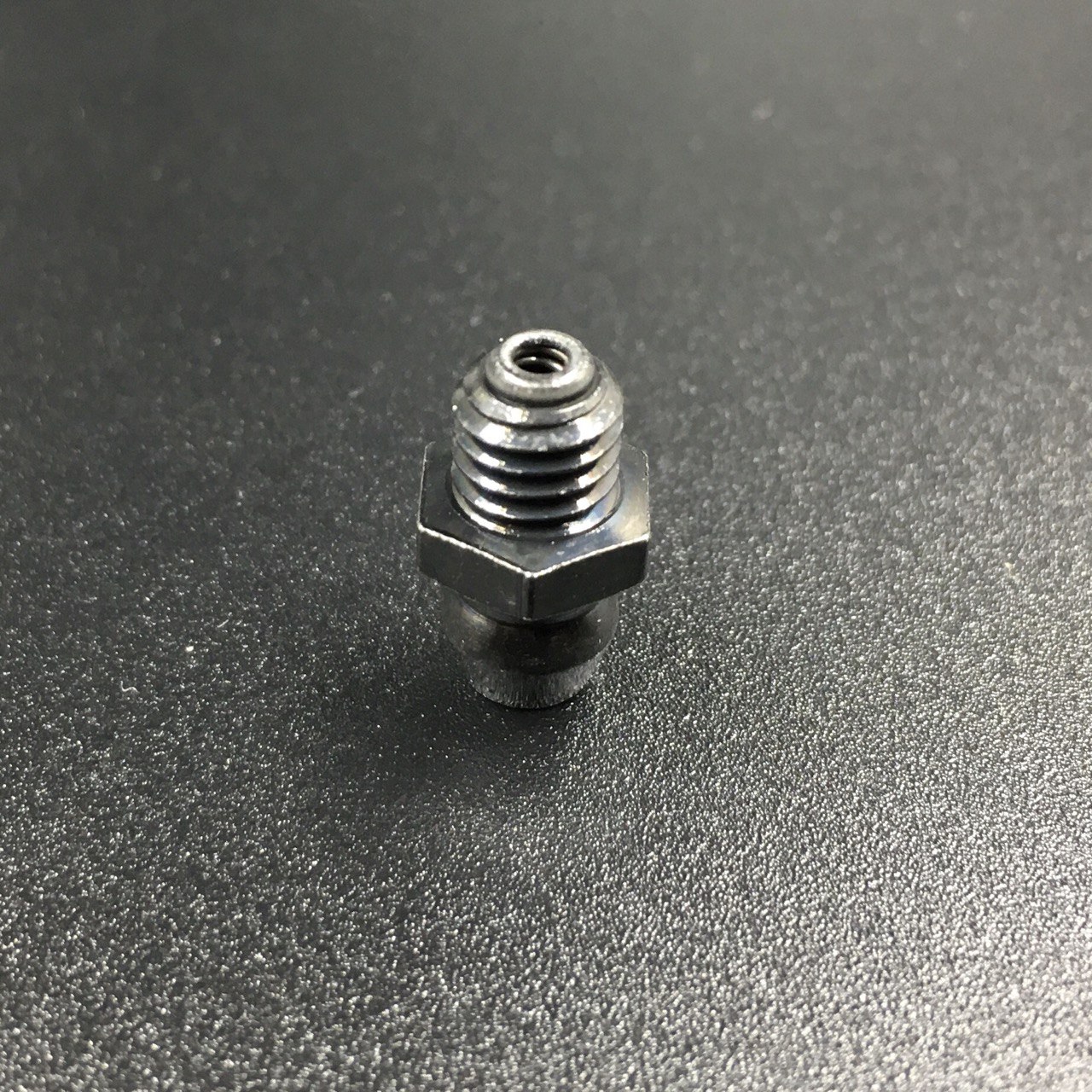 photo5323371853701558211