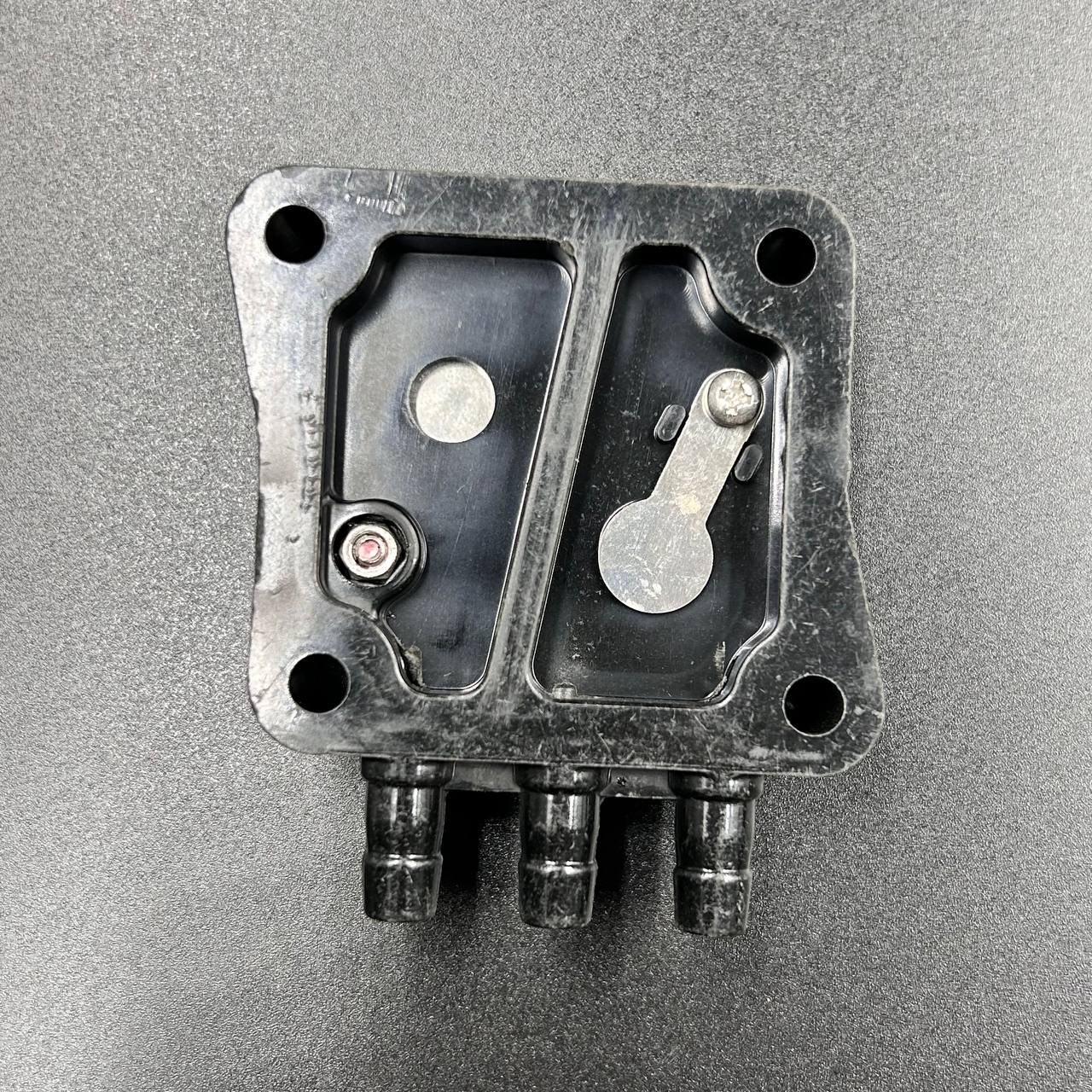 9C2D2CFA-D7A7-4579-BC48-9ED1CAAC1B2A