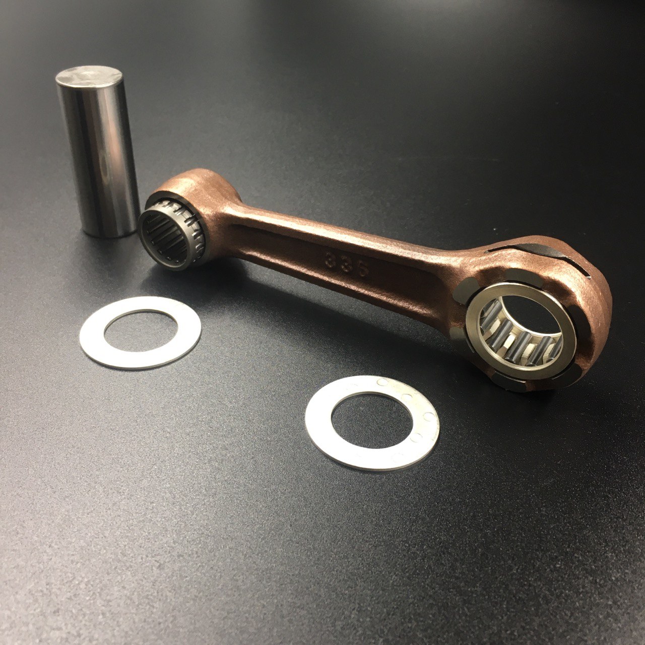 photo5240074781221564560