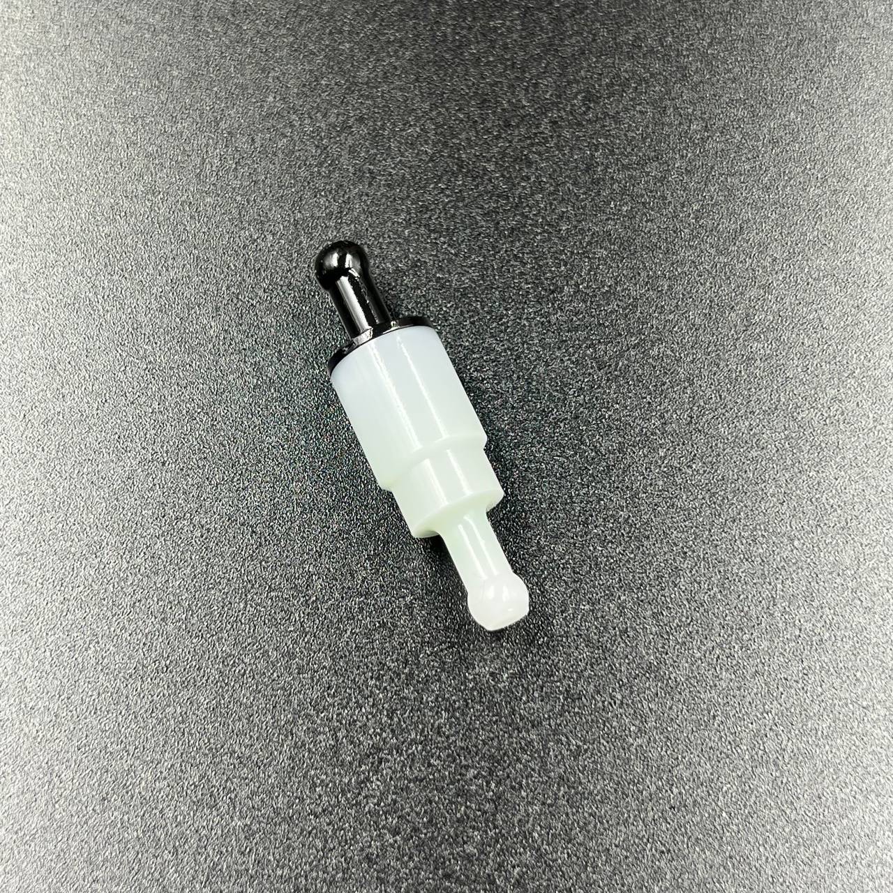 EF07163C-90A1-43D0-B89D-A2CE5F689547