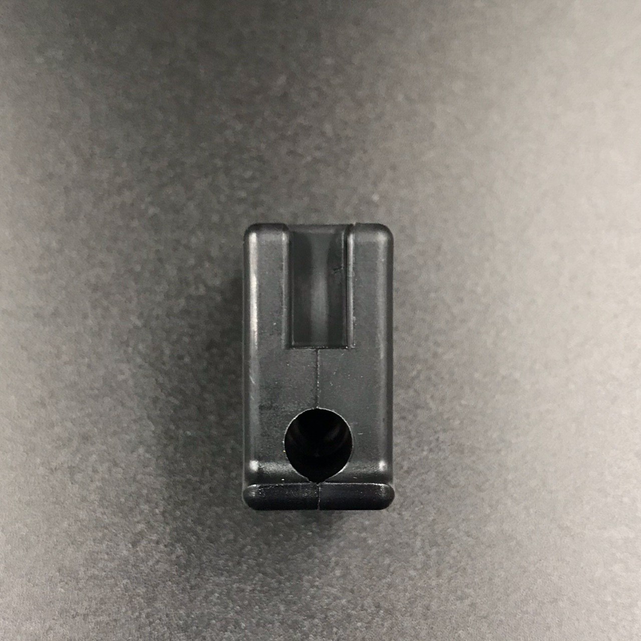 photo5305596899618827708