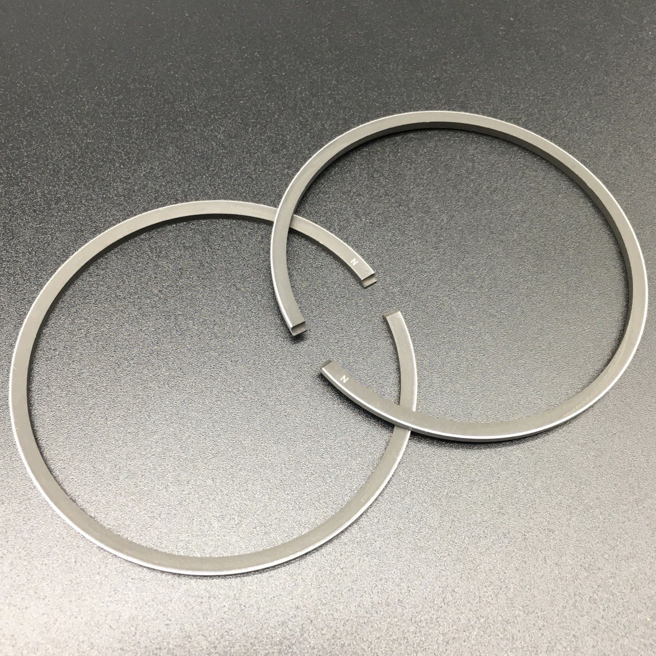 photo5251540870728102569