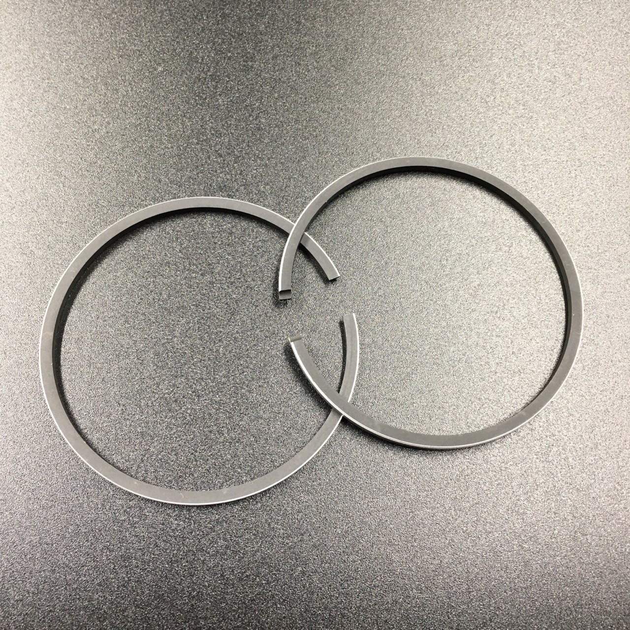 photo5444868885003218983