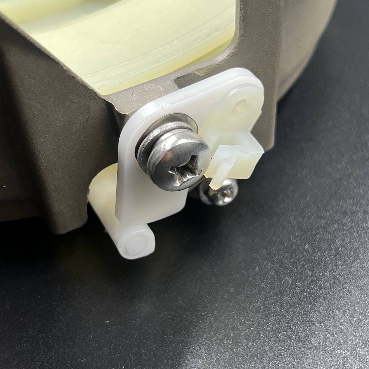 CDEE1F20-5262-46DA-9FBA-A3E9A8E80546