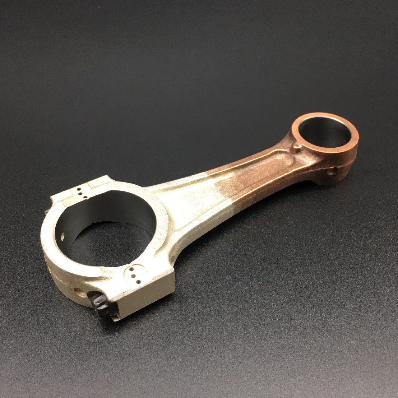 photo5210835584468235943