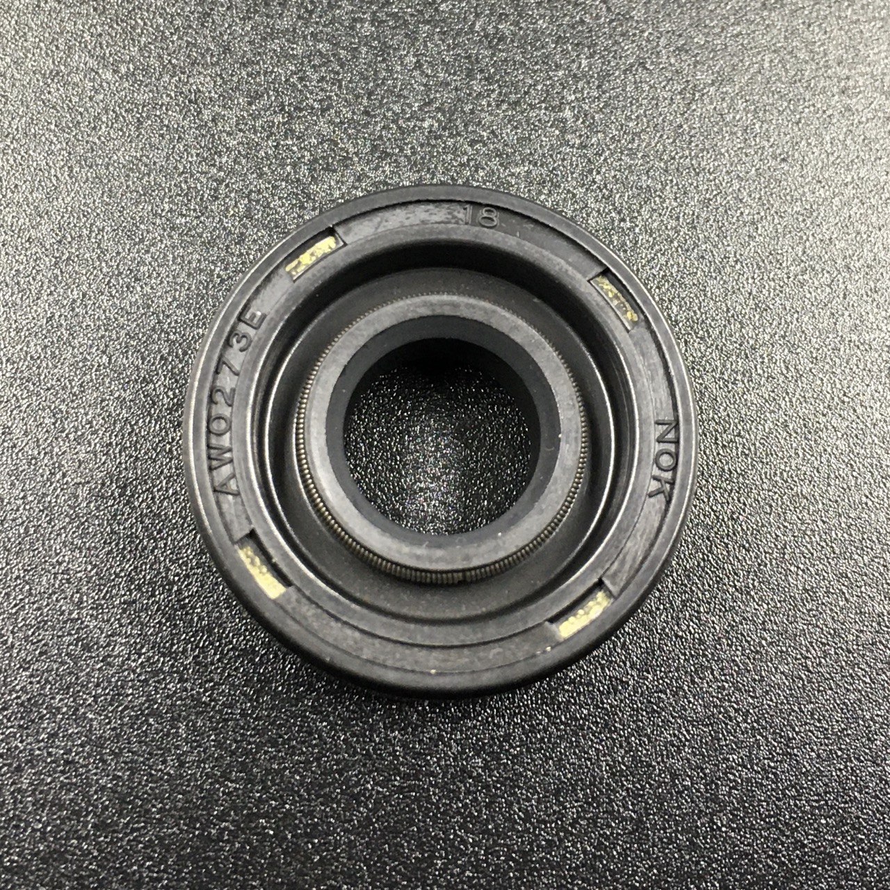 photo5206660025852997351